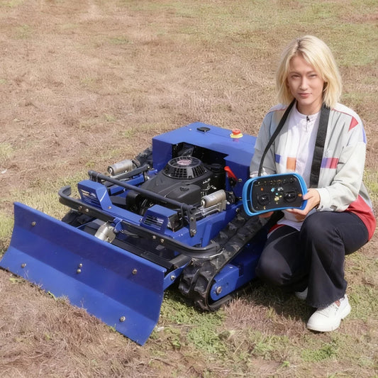 Remote Control Crawler Lawn Mower – 550mm Cutting Width, All-Terrain Tracked Mower